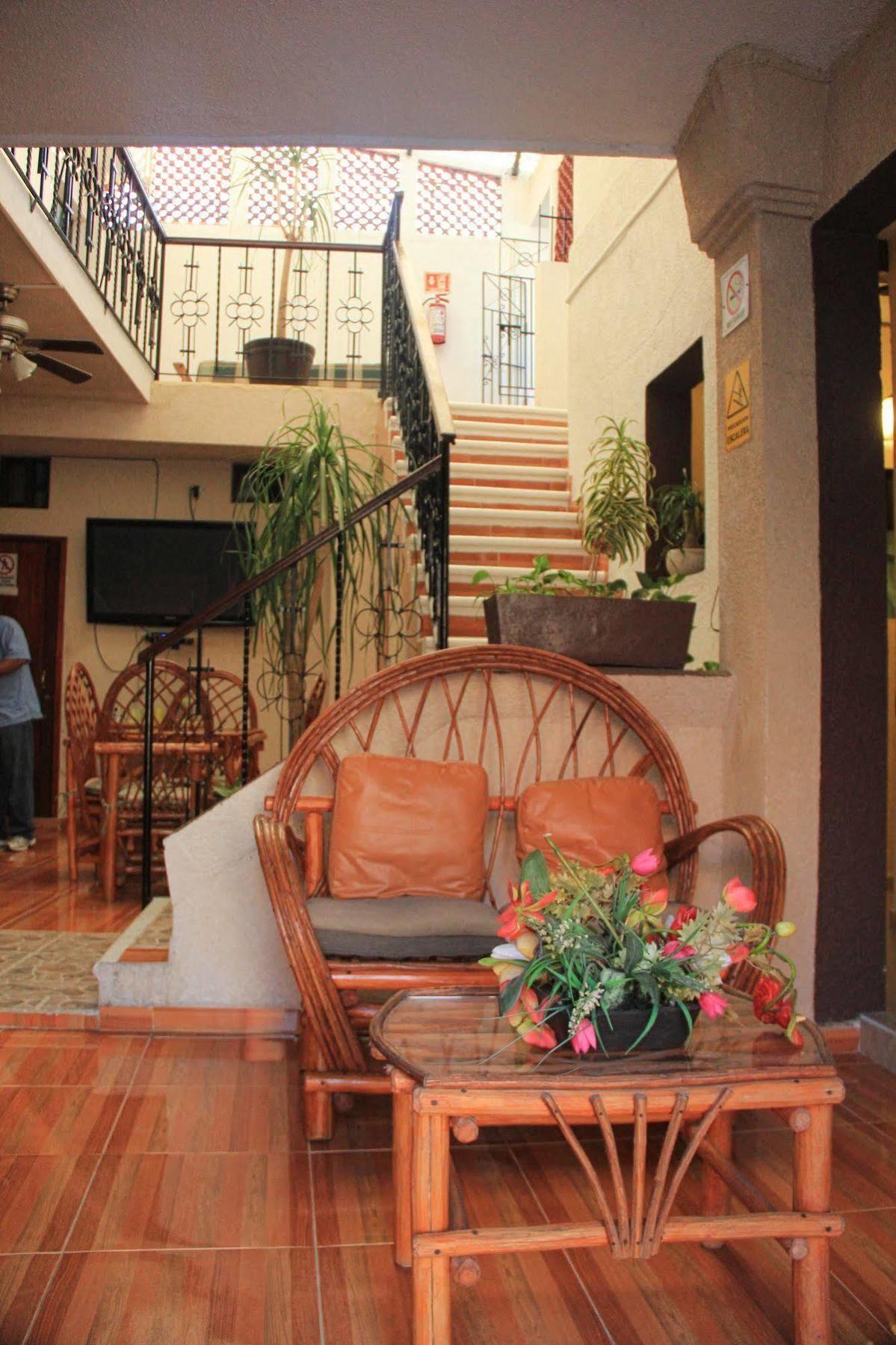 Hotel Villa Angeles Кампече Екстериор снимка